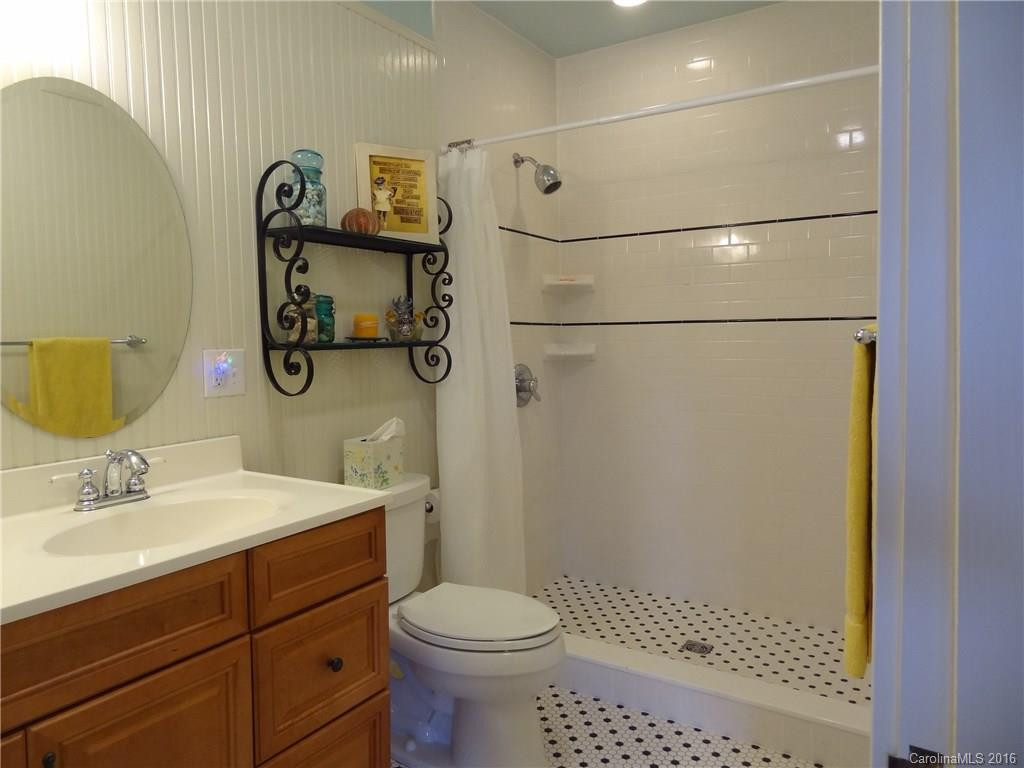 55 Austin Avenue - Photo 16