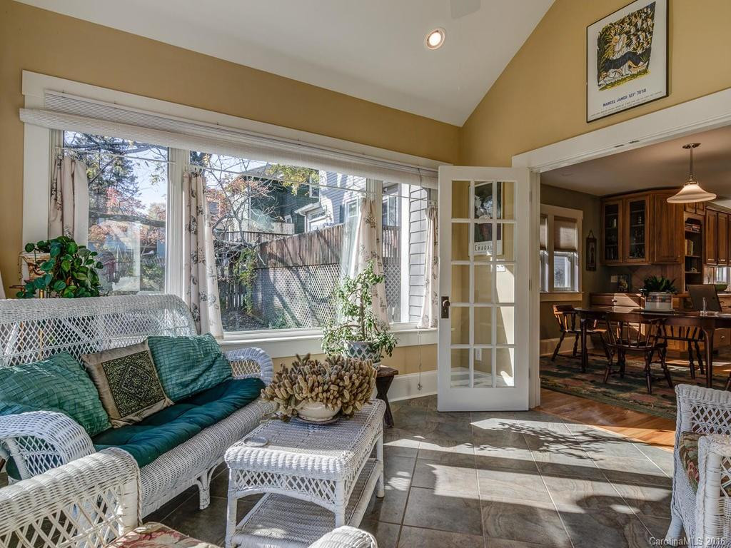 55 Austin Avenue - Photo 9