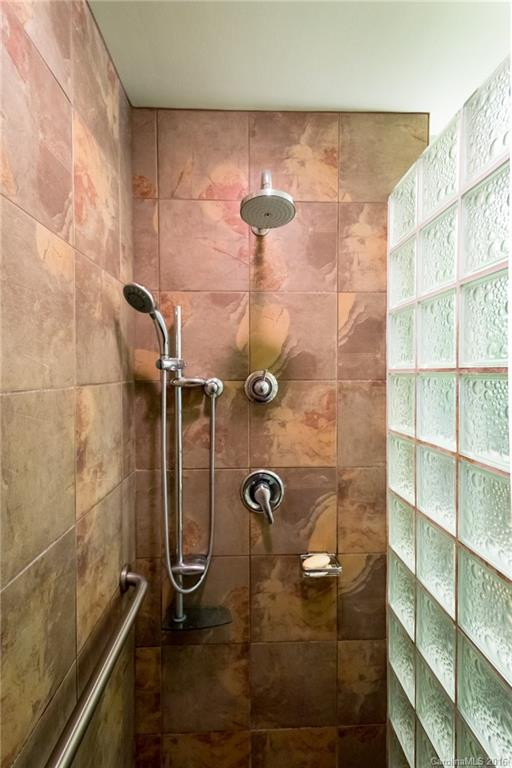 300 Balsam Road - Photo 12