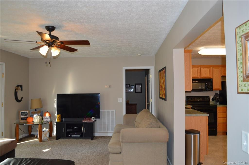 122 Greenridge Road #A - Photo 3