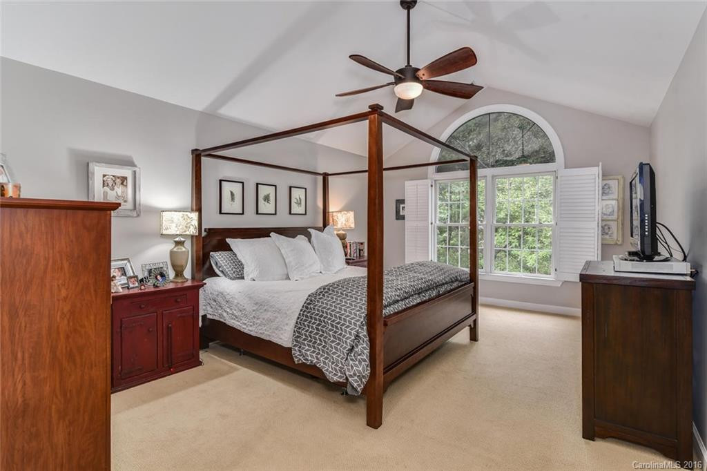 124 Braeside Circle - Photo 11