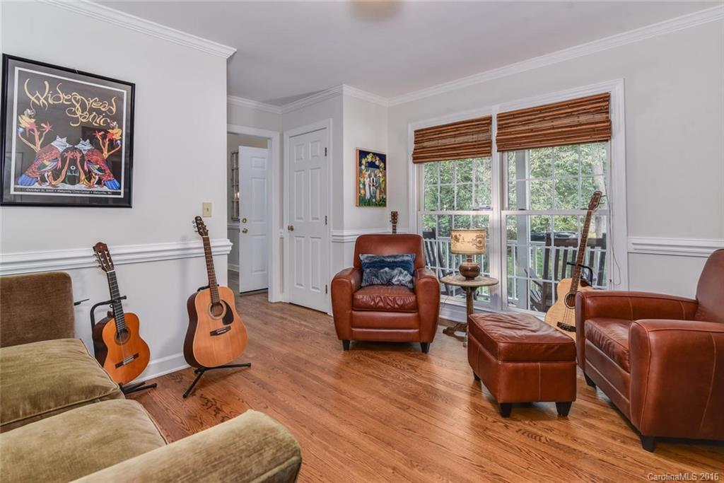 124 Braeside Circle - Photo 4