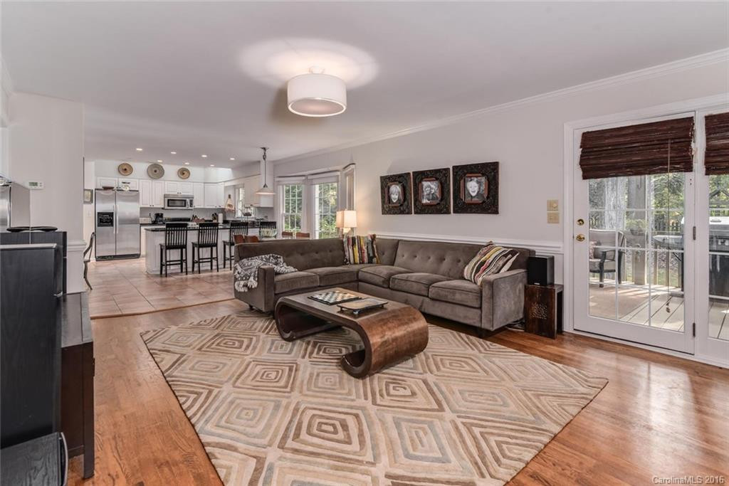 124 Braeside Circle - Photo 6