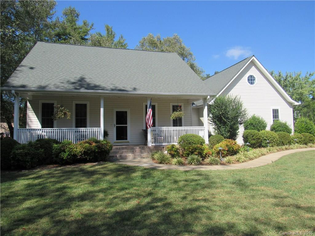 100 Blue Heron Drive