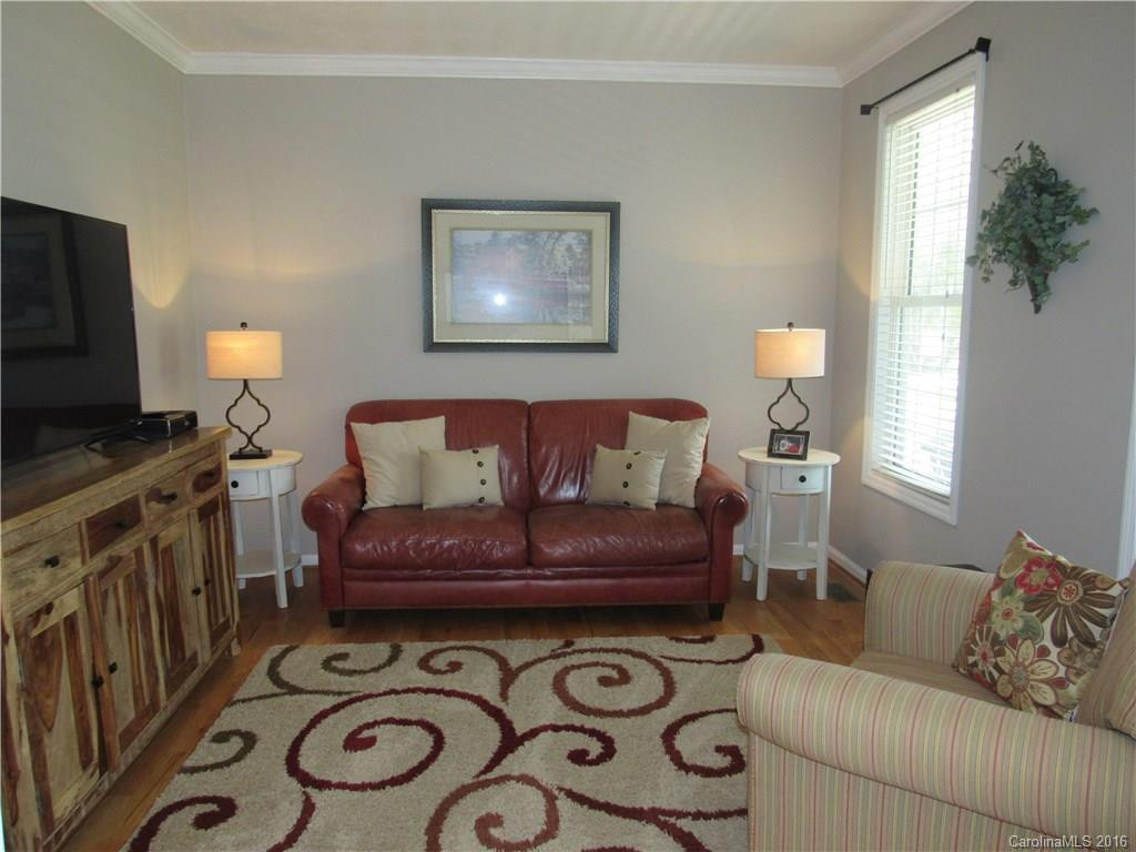100 Blue Heron Drive - Photo 12