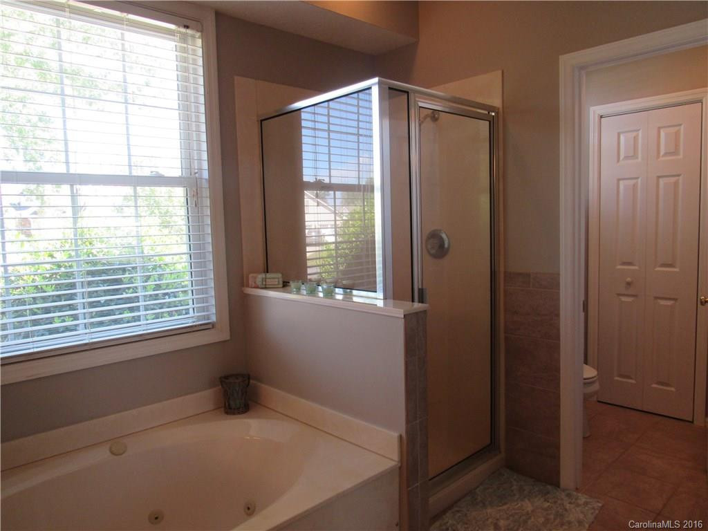 100 Blue Heron Drive - Photo 14