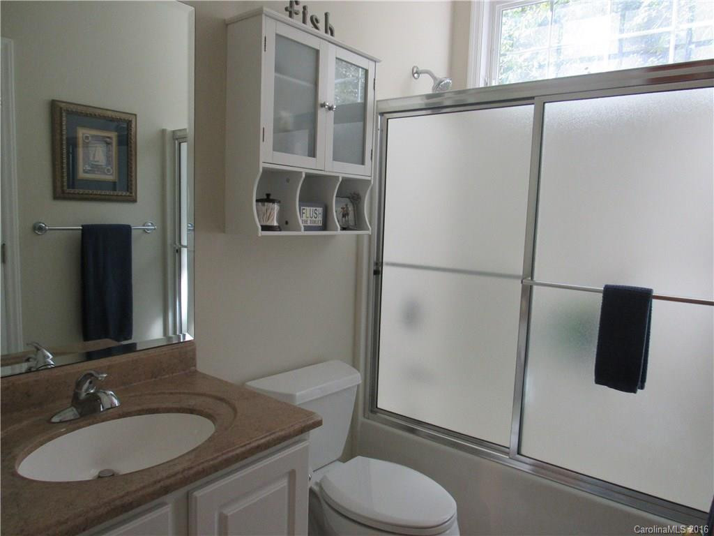 100 Blue Heron Drive - Photo 17