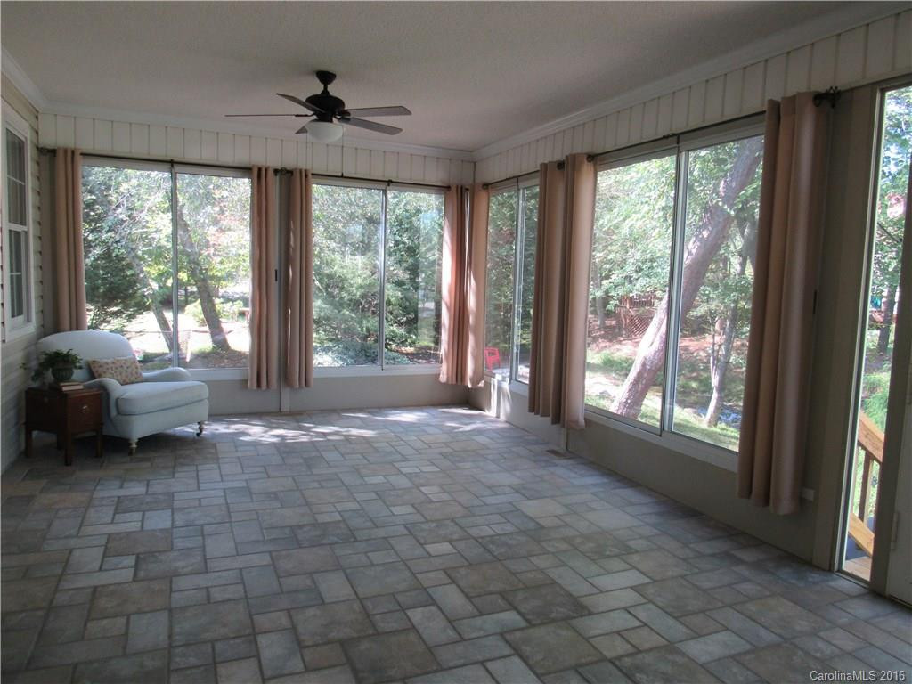 100 Blue Heron Drive - Photo 18