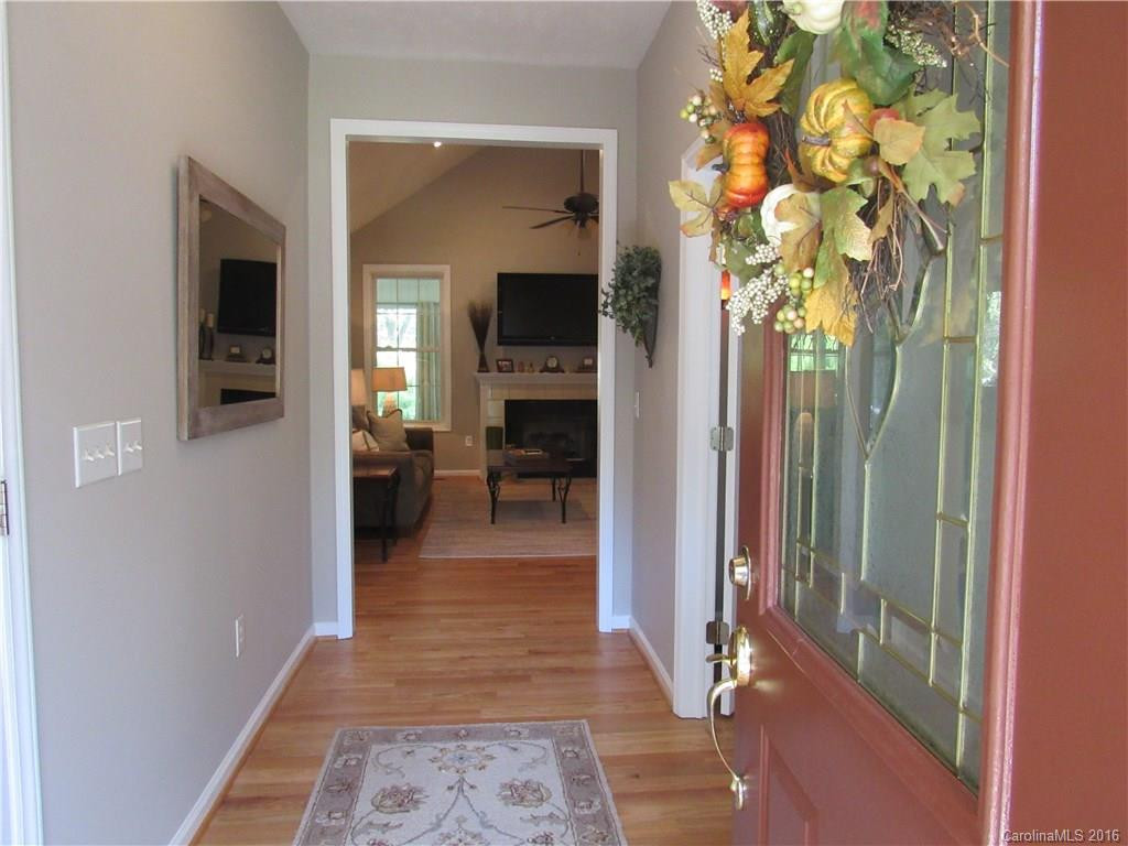 100 Blue Heron Drive - Photo 5