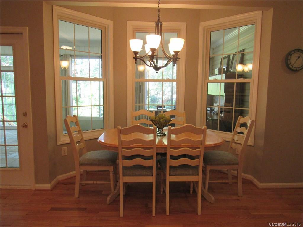 100 Blue Heron Drive - Photo 8