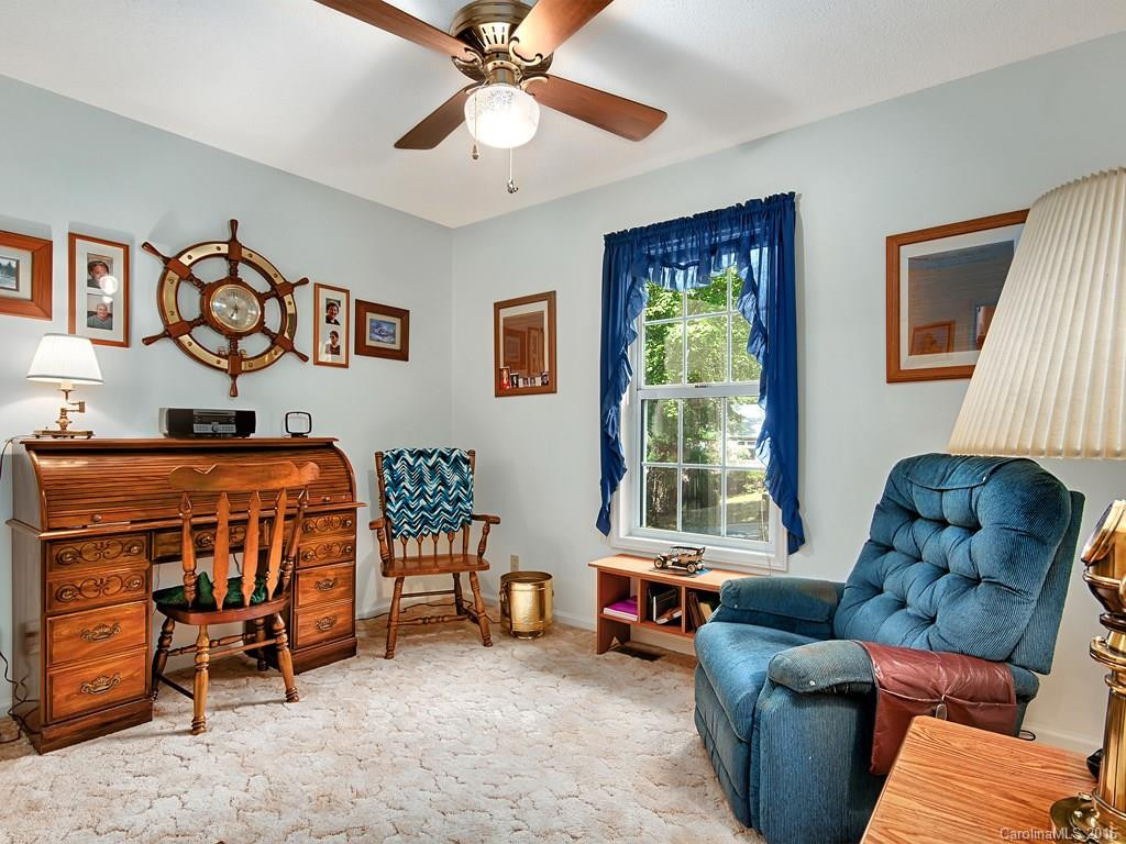 206 Pine Cove Lane - Photo 6