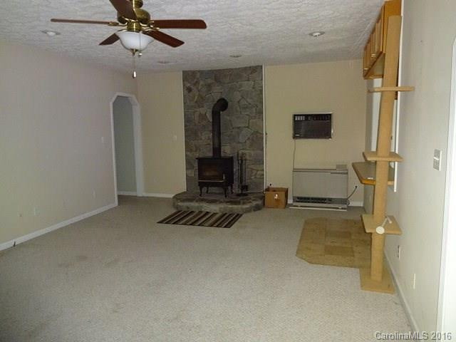 24 Iris Lane - Photo 6