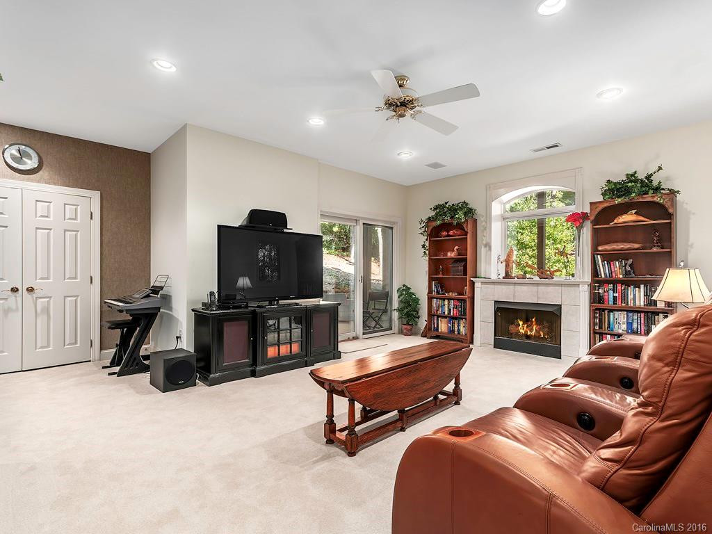 332 Kenmure Drive - Photo 15