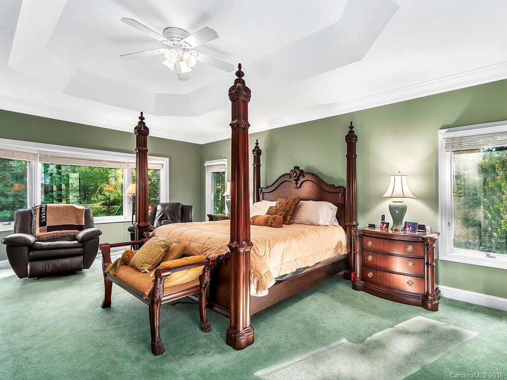 332 Kenmure Drive - Photo 9