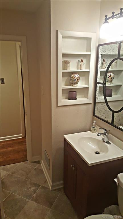 66 Larchmont Road - Photo 12