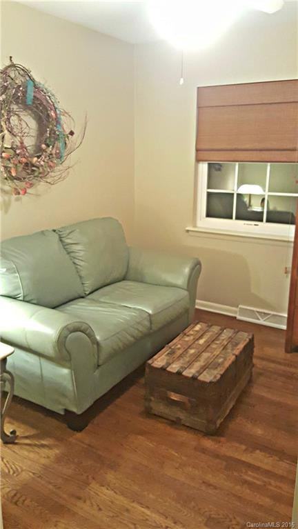 66 Larchmont Road - Photo 13