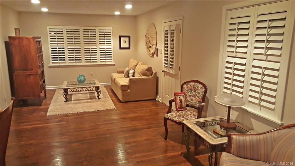 66 Larchmont Road - Photo 5