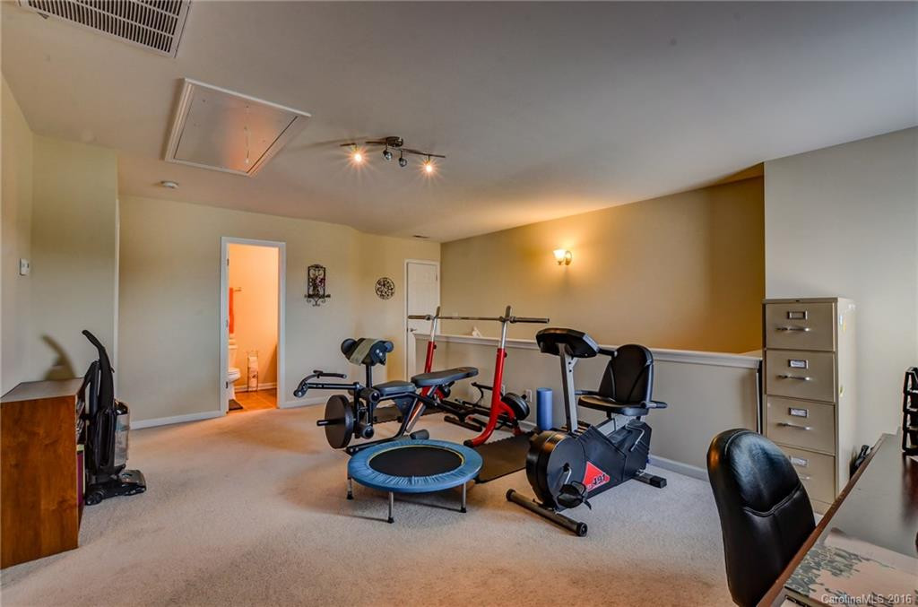 131 Haw River Road - Photo 12