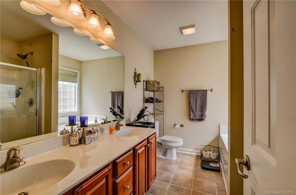 131 Haw River Road - Photo 10