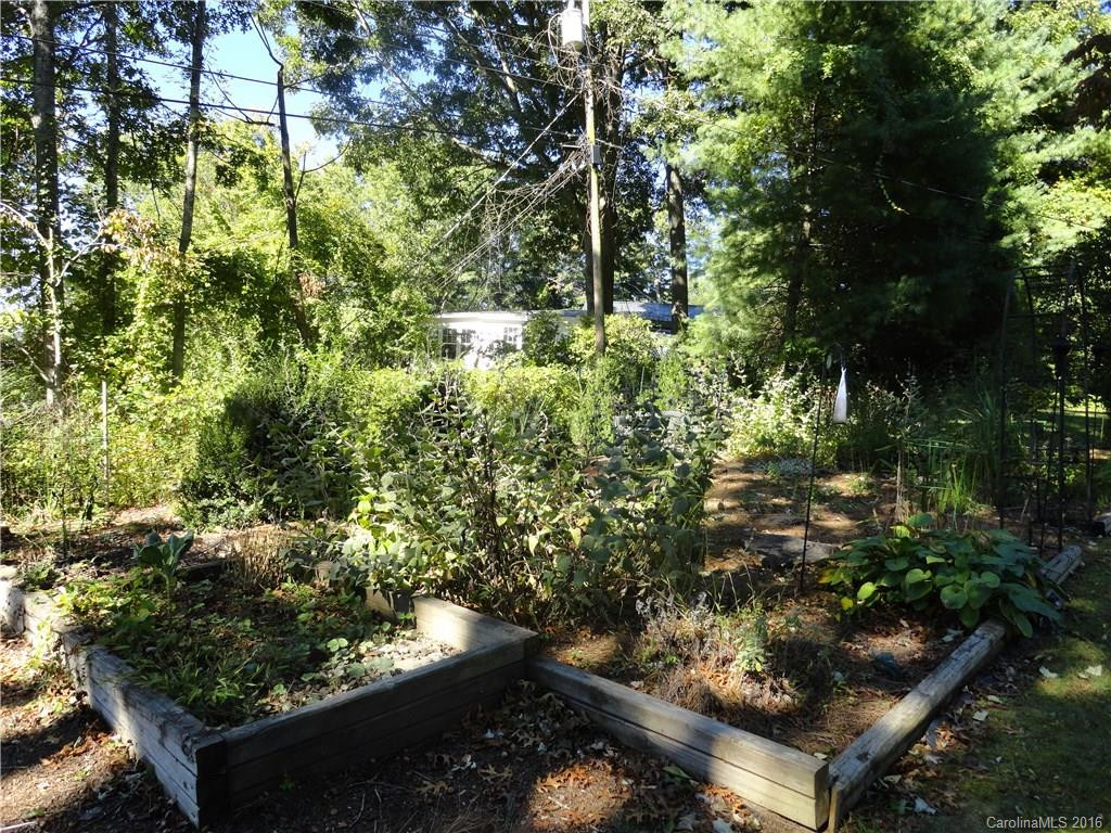 209 Dogwood Lane - Photo 6