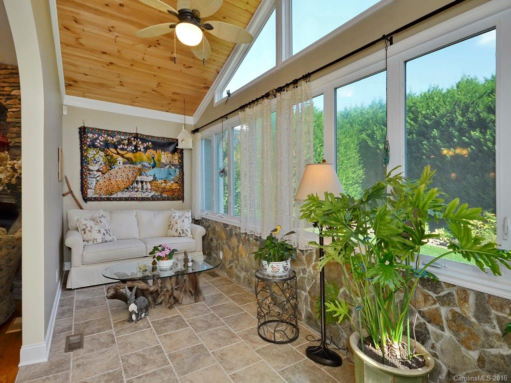 157 Whistlewood Lane - Photo 7