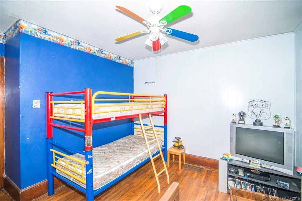 544 Green Valley Road - Photo 15