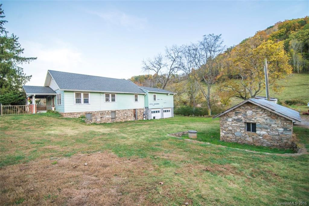 544 Green Valley Road - Photo 3