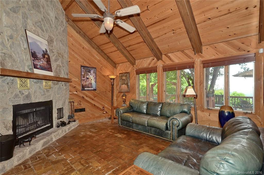 400 Wayneview Drive - Photo 5