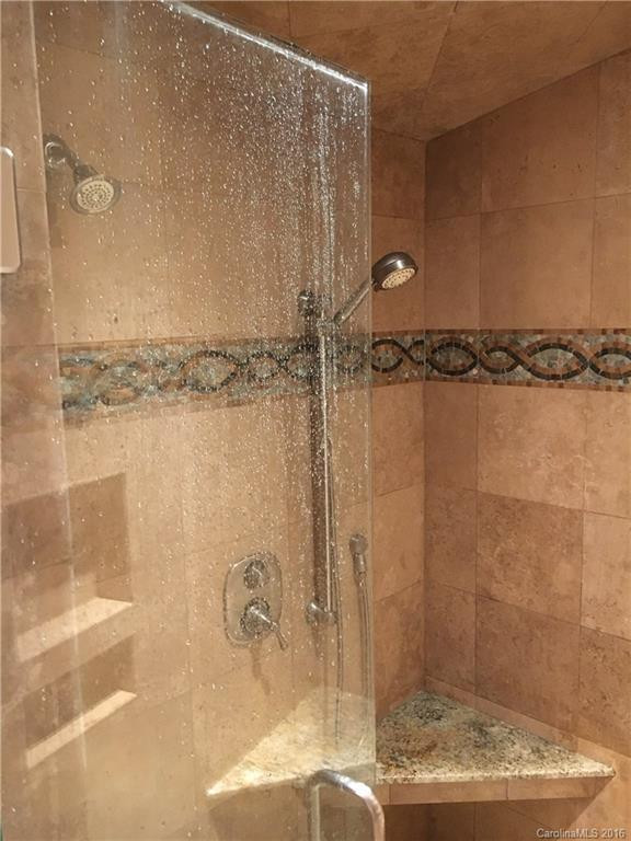 29 Glen Cove Drive - Photo 14