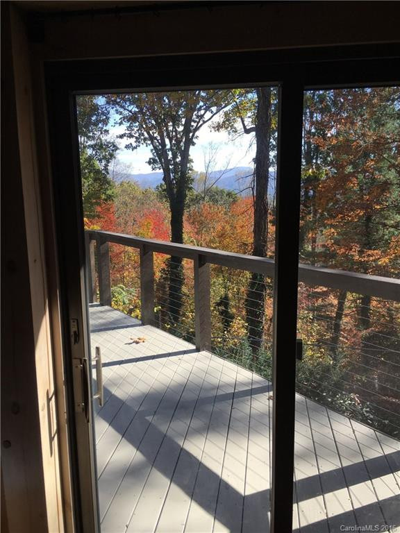 29 Glen Cove Drive - Photo 8