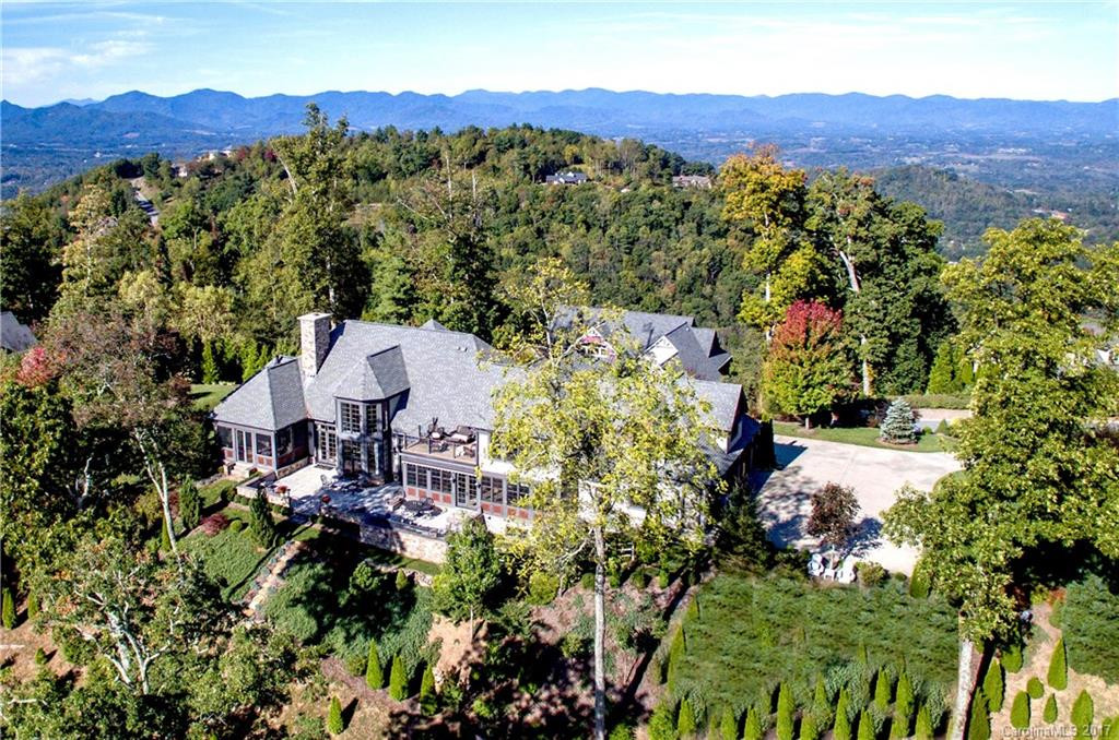 675 Altamont View