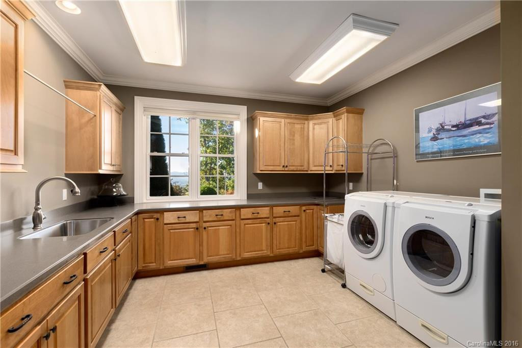 675 Altamont View - Photo 17