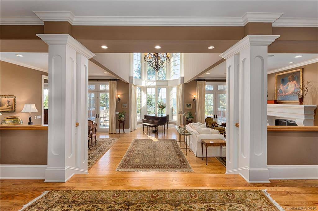 675 Altamont View - Photo 4