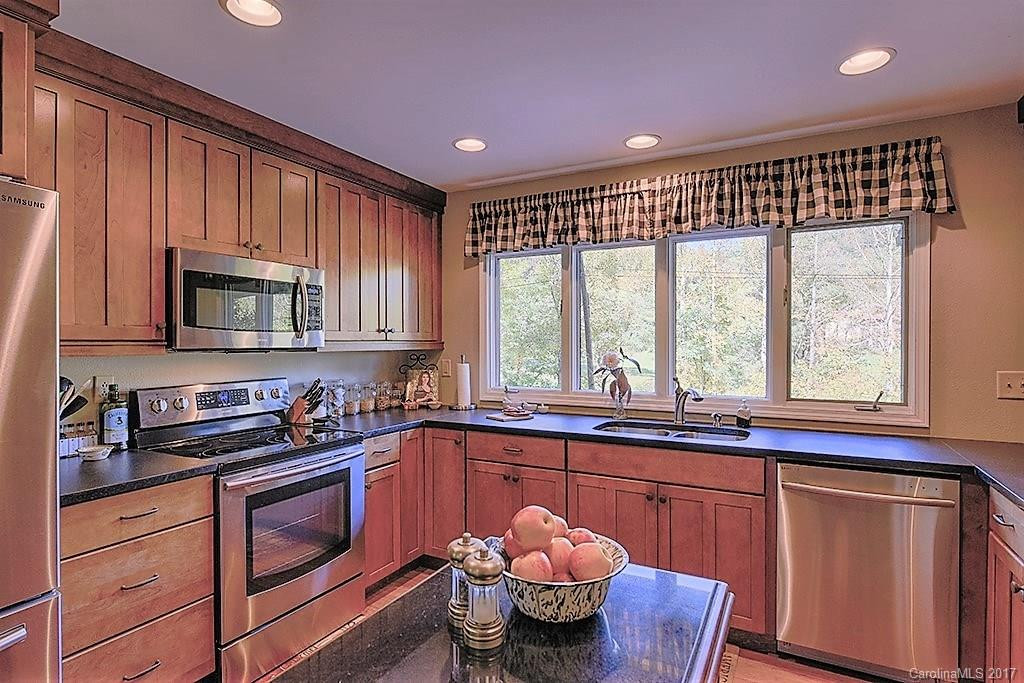 285 Country Club Drive - Photo 12
