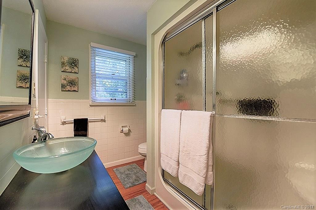 285 Country Club Drive - Photo 16