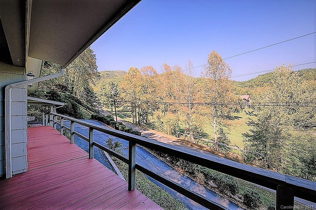 285 Country Club Drive - Photo 5