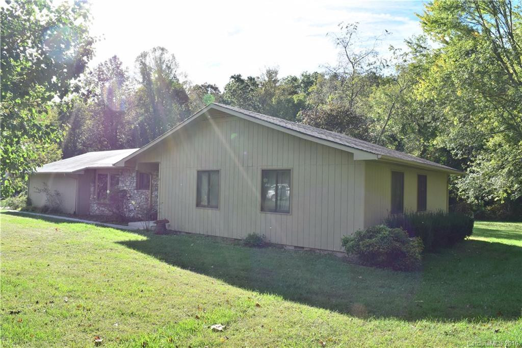 6 Briarwood Lane - Photo 2