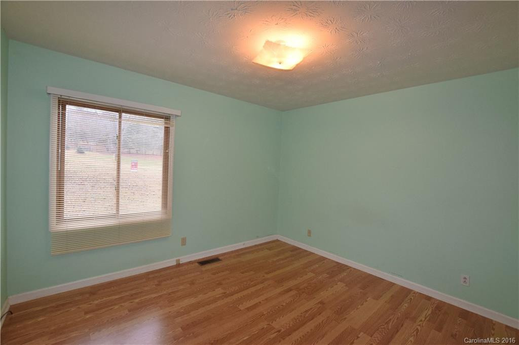 6 Briarwood Lane - Photo 12