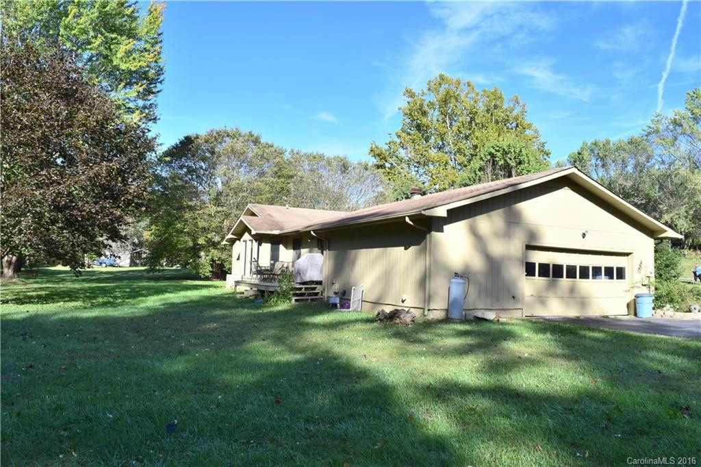 6 Briarwood Lane - Photo 16
