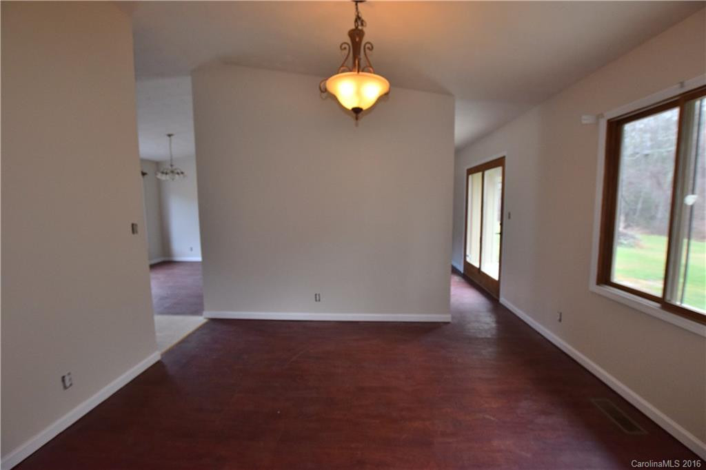 6 Briarwood Lane - Photo 4