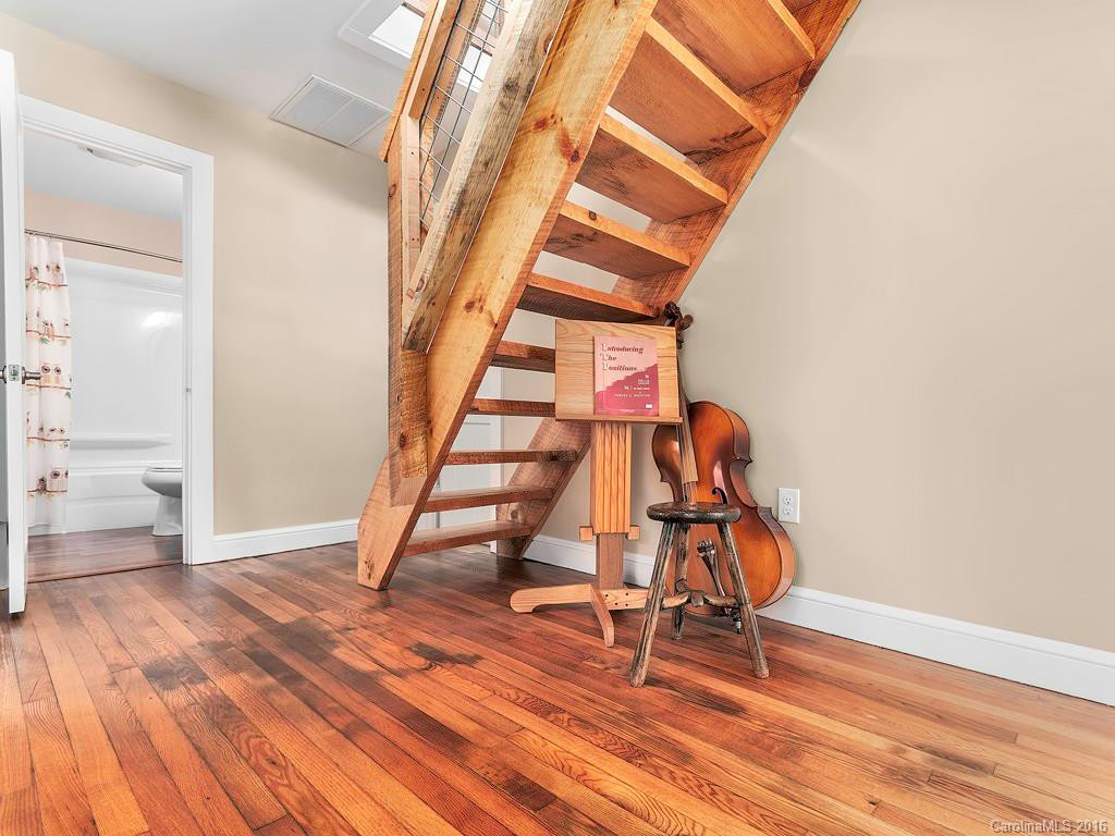 60 Reeves Road - Photo 12