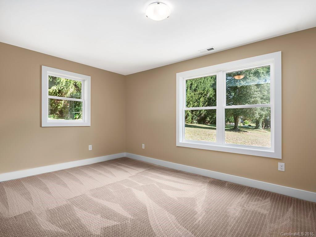 60 Reeves Road - Photo 13