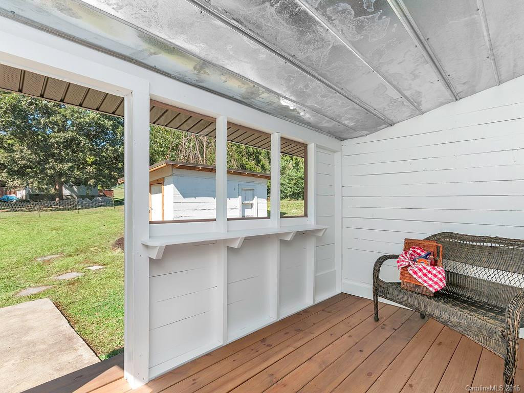 60 Reeves Road - Photo 14