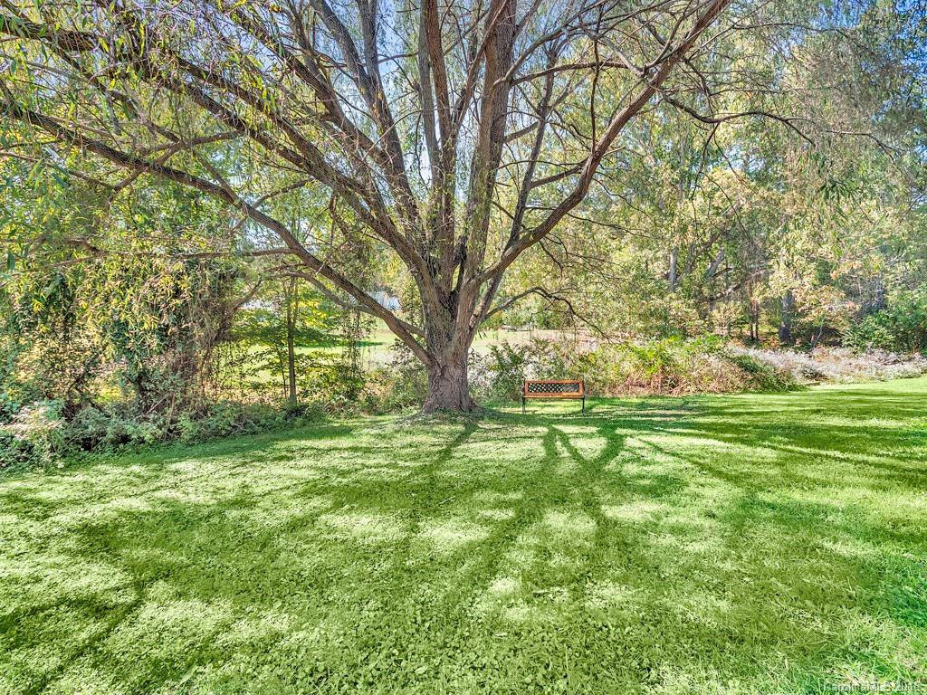 60 Reeves Road - Photo 16