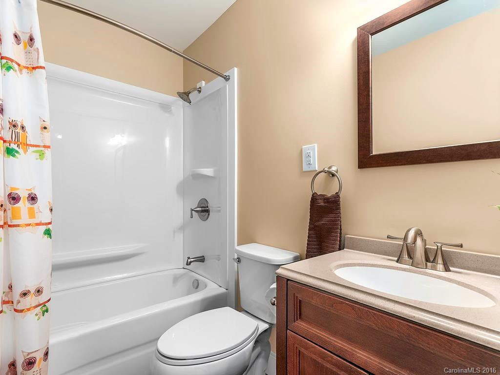 60 Reeves Road - Photo 9
