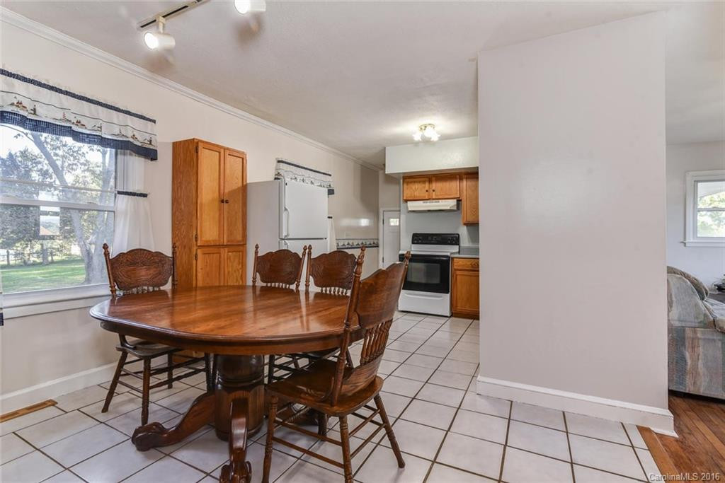 37 Hartshorn Drive - Photo 7