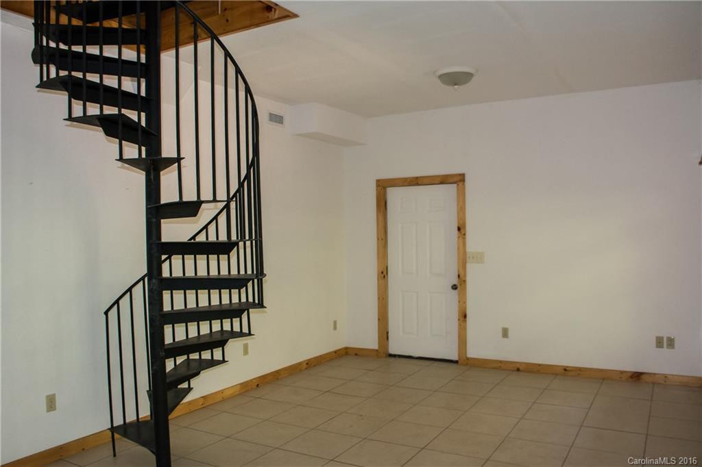 225 Ayers Mountain Road - Photo 16