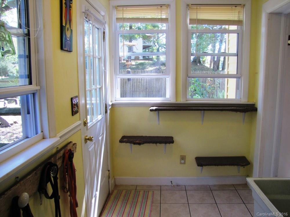 2600 Haywood Road - Photo 13