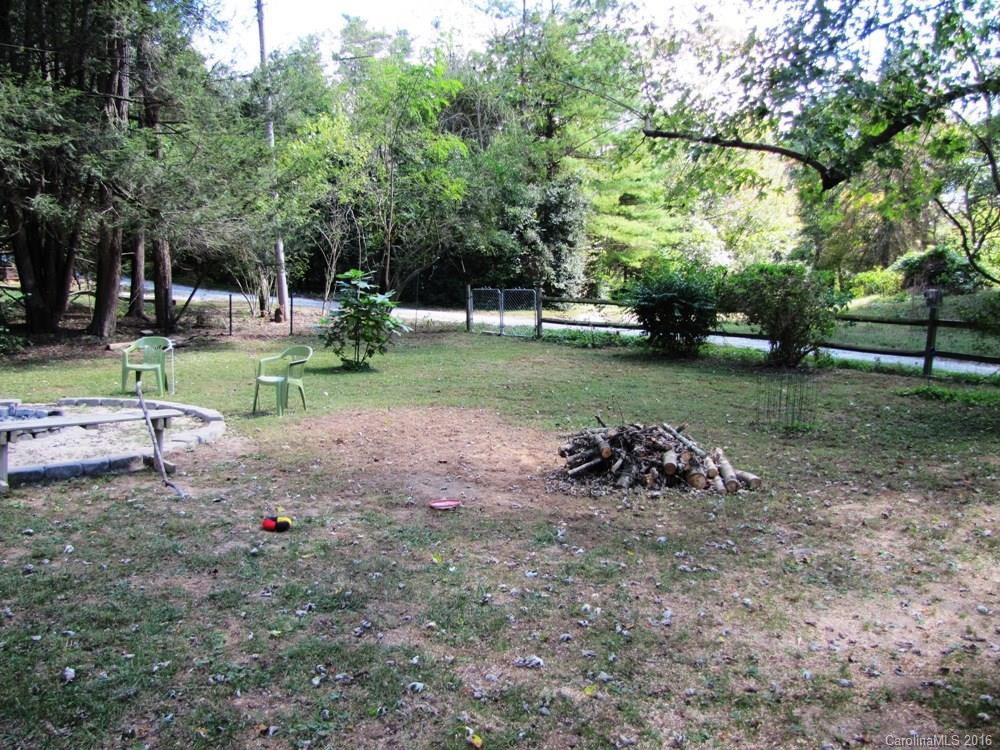 2600 Haywood Road - Photo 15
