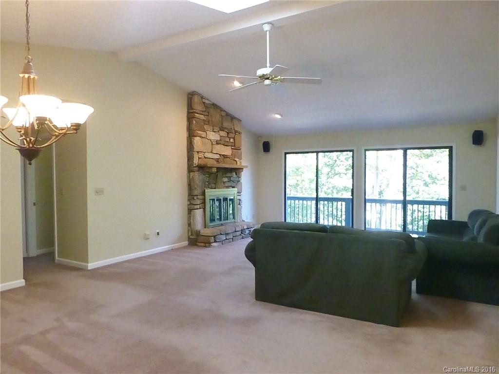 234 Stonebrook Drive - Photo 3